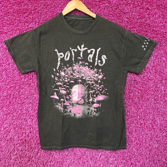 Melanie Martinez Magic Mushroom Forest Door Portals Tee M - Picture 1 of 5